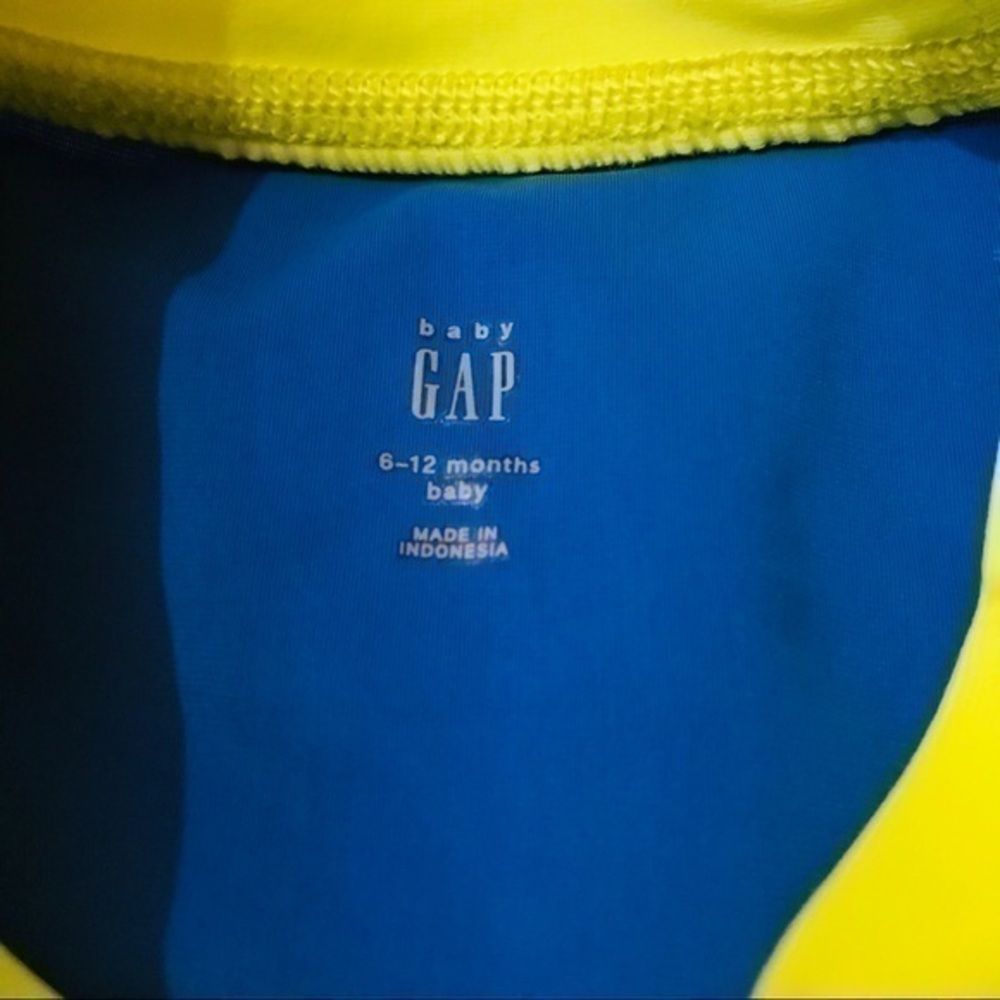 Swim Baby Boy’s Rash Guard Set Baby Gap - Picture 2 of 10